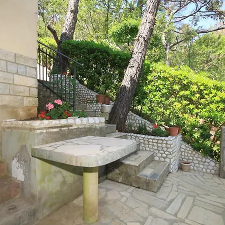 Apartment 2359a *